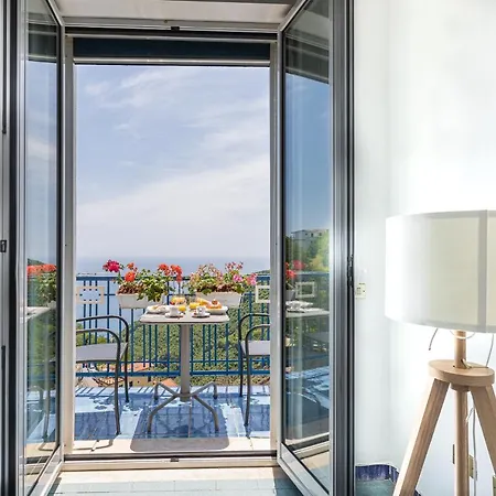Апартаменты Casa Adele Amalfi Coast Виетри